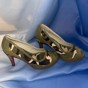 camouflage heels